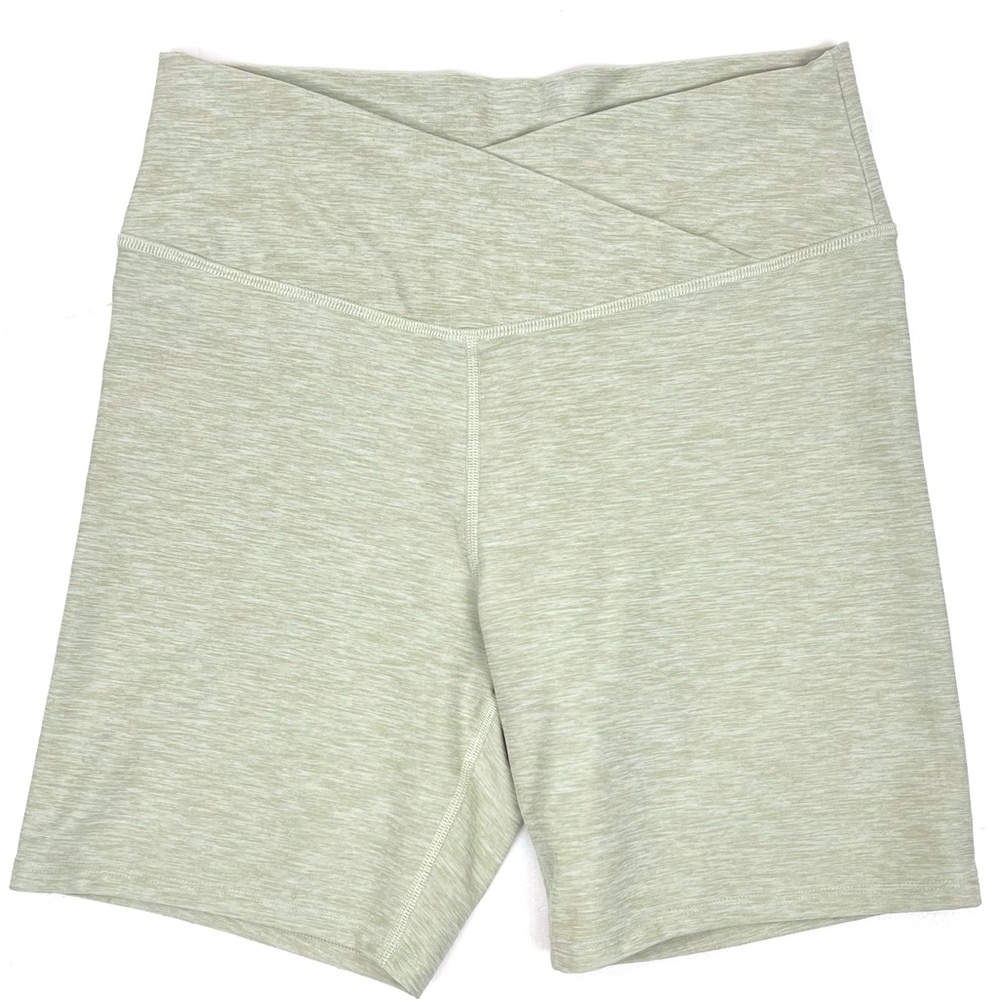 Abercrombie & Fitch V Waist Soft AF Biker Shorts
